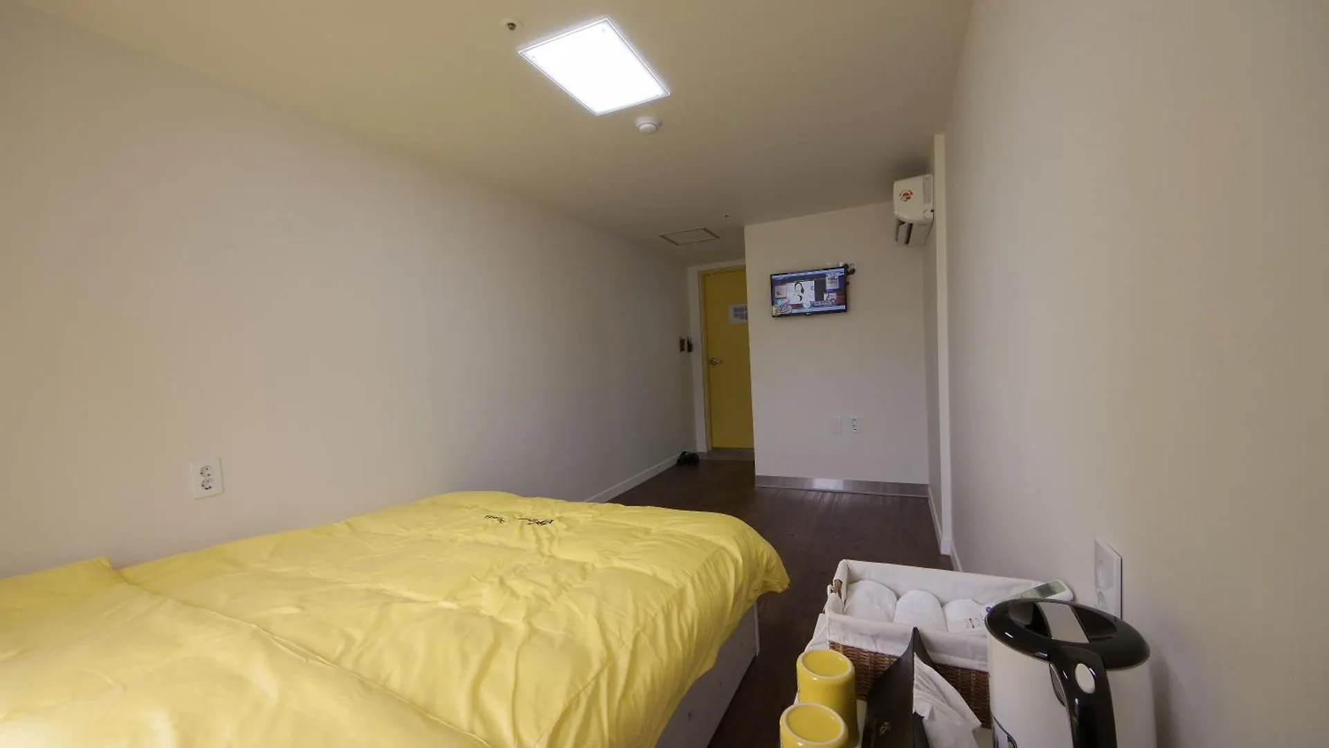 24 Guesthouse Myeongdong Town Seul Pensjonat
